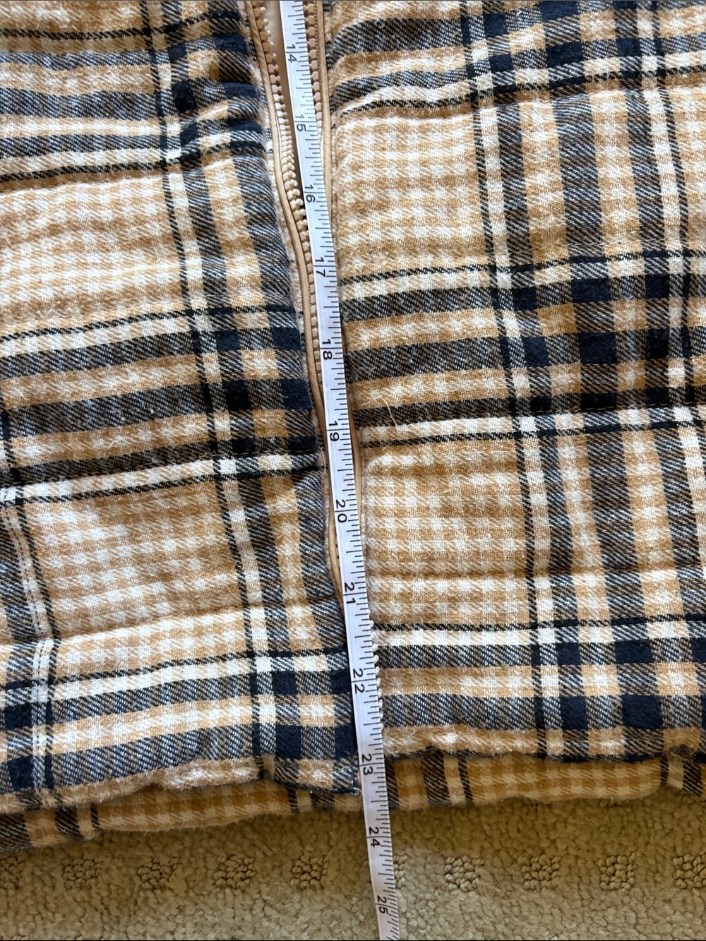 entro Plaid Puffer Vest in Tan and Black - Picture 9 of 9